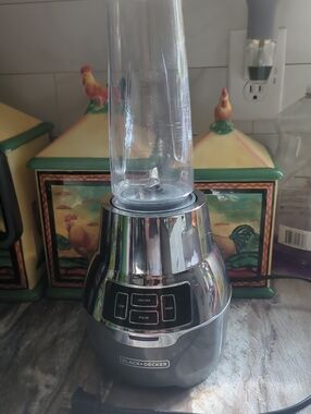 Black & Decker Chrome and Clear Personal Blender Model PB2004